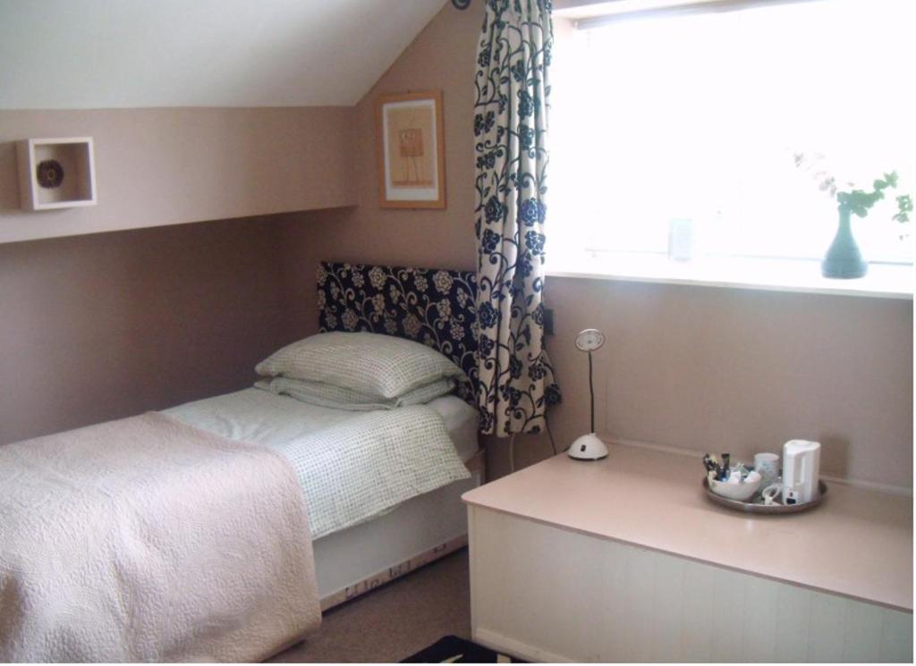 Greengables Guest House Derby Room photo